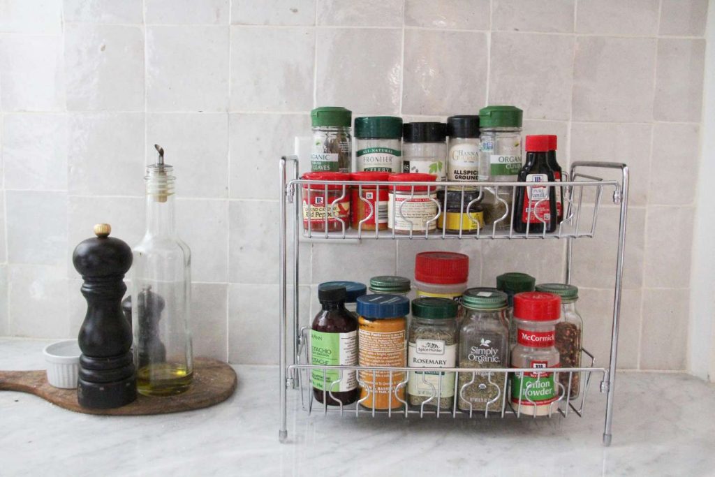 Best Spice Racks for Small Kitchens